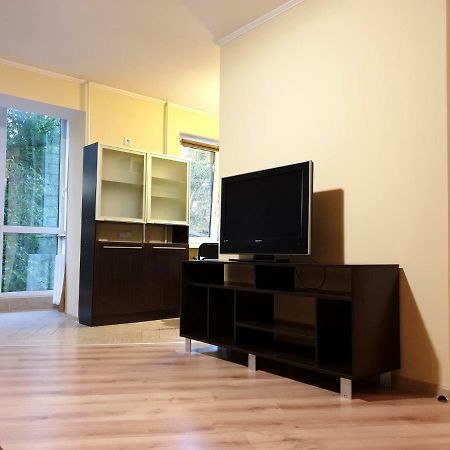 90-Avenue Apartments Chernivtsi Bagian luar foto